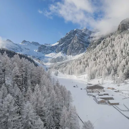 Schlickeralm Penzion *