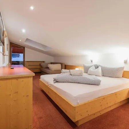 Schlickeralm Kro Telfes im Stubai